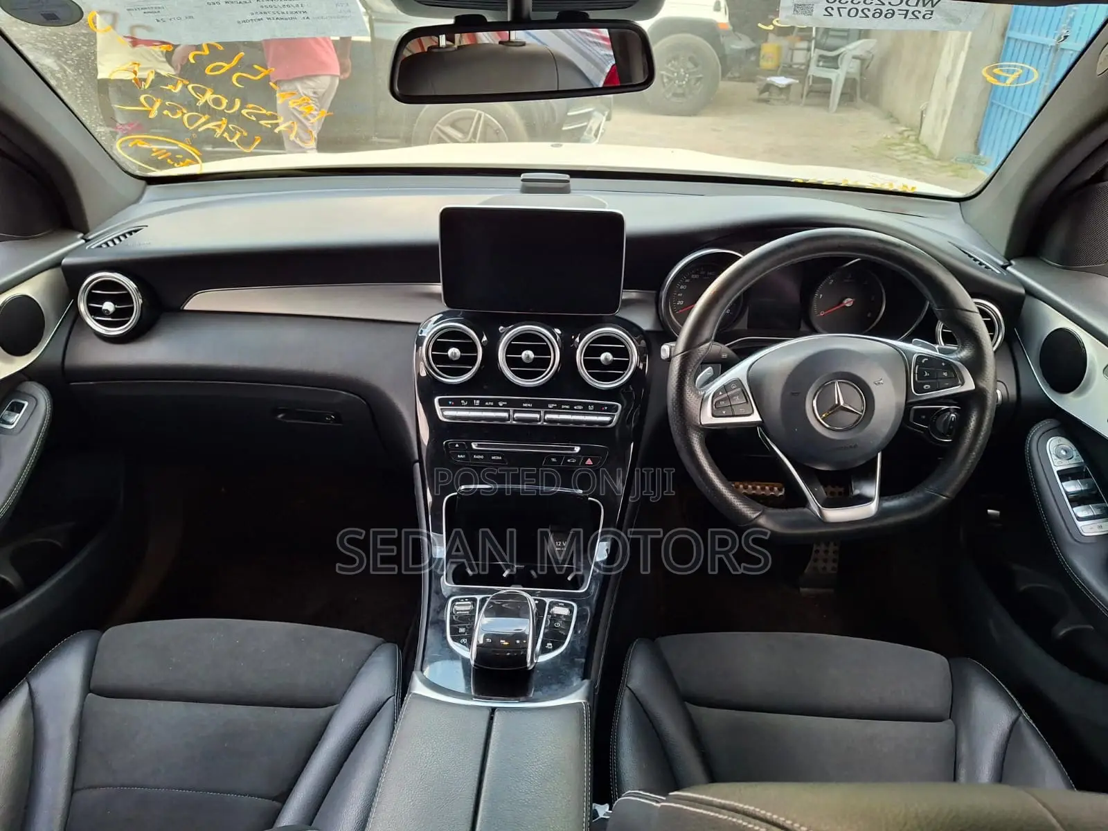 Mercedes-Benz GLC-Class 2019 White