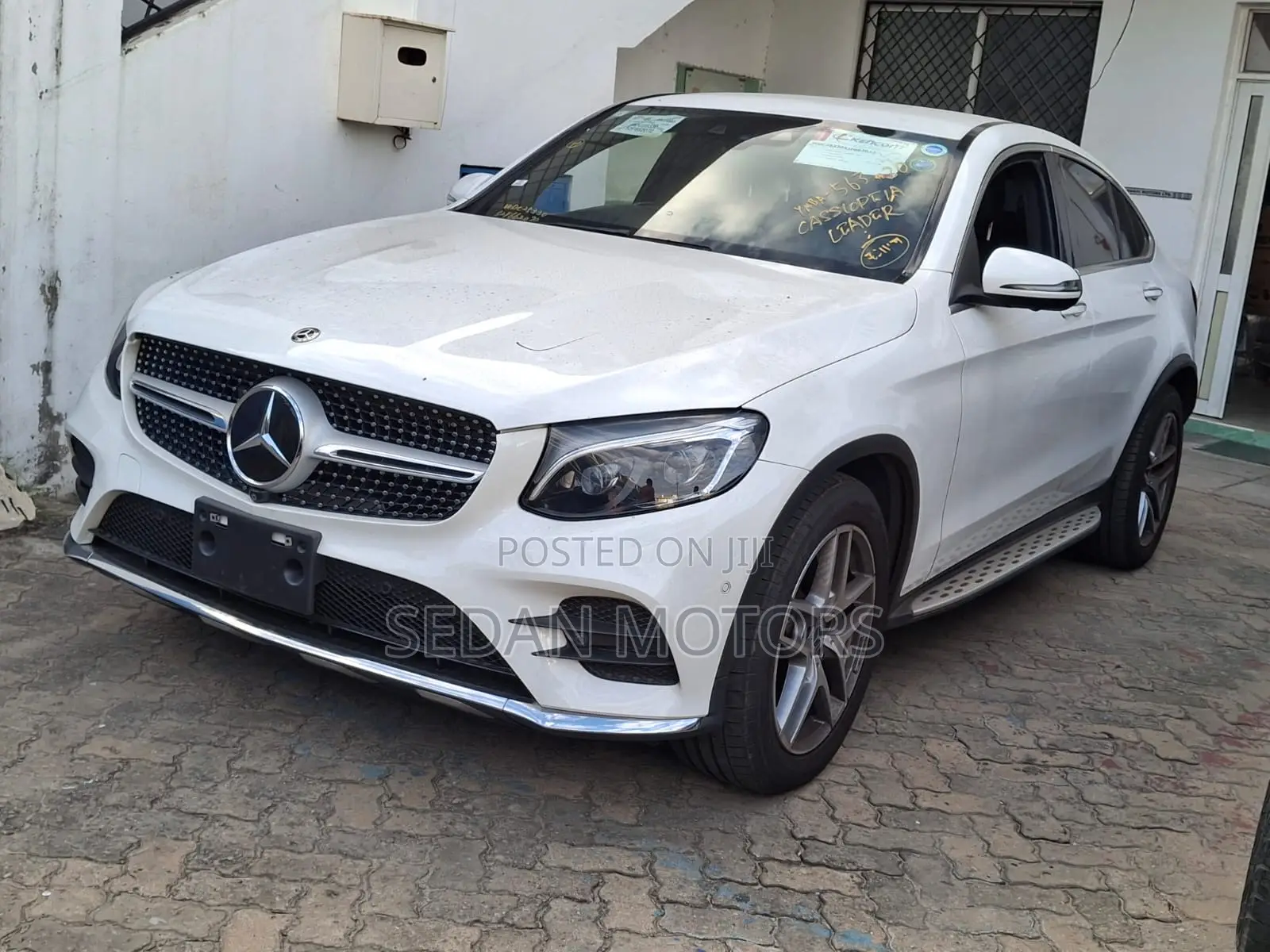 Mercedes-Benz GLC-Class 2019 White