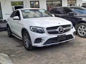 Mercedes-Benz GLC-Class 2019 White