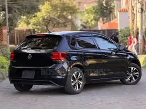 Volkswagen Polo 2019 Black