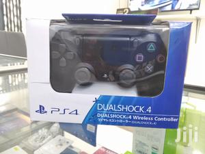 PS4 Dualshock 4 Wireless Controller Brand New And Sealed. - main view