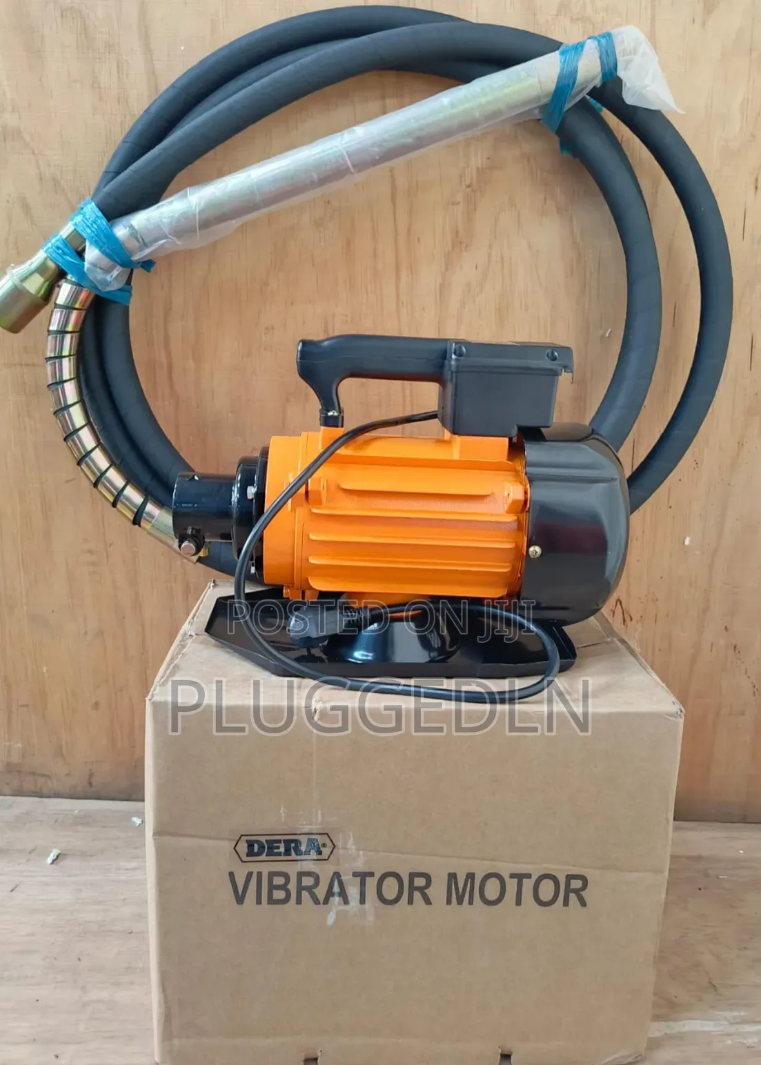 Dera Electric Concrete Vibrator