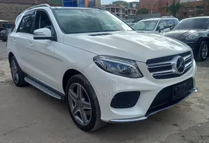 Mercedes-Benz GLE-Class 2018 White