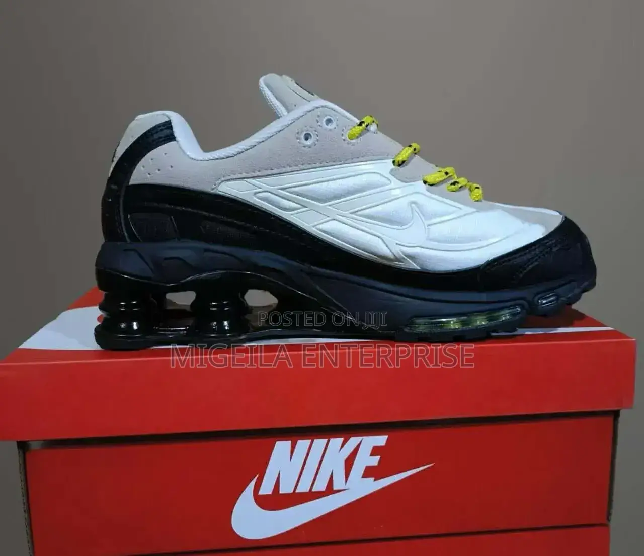 Nike Shox Shoes