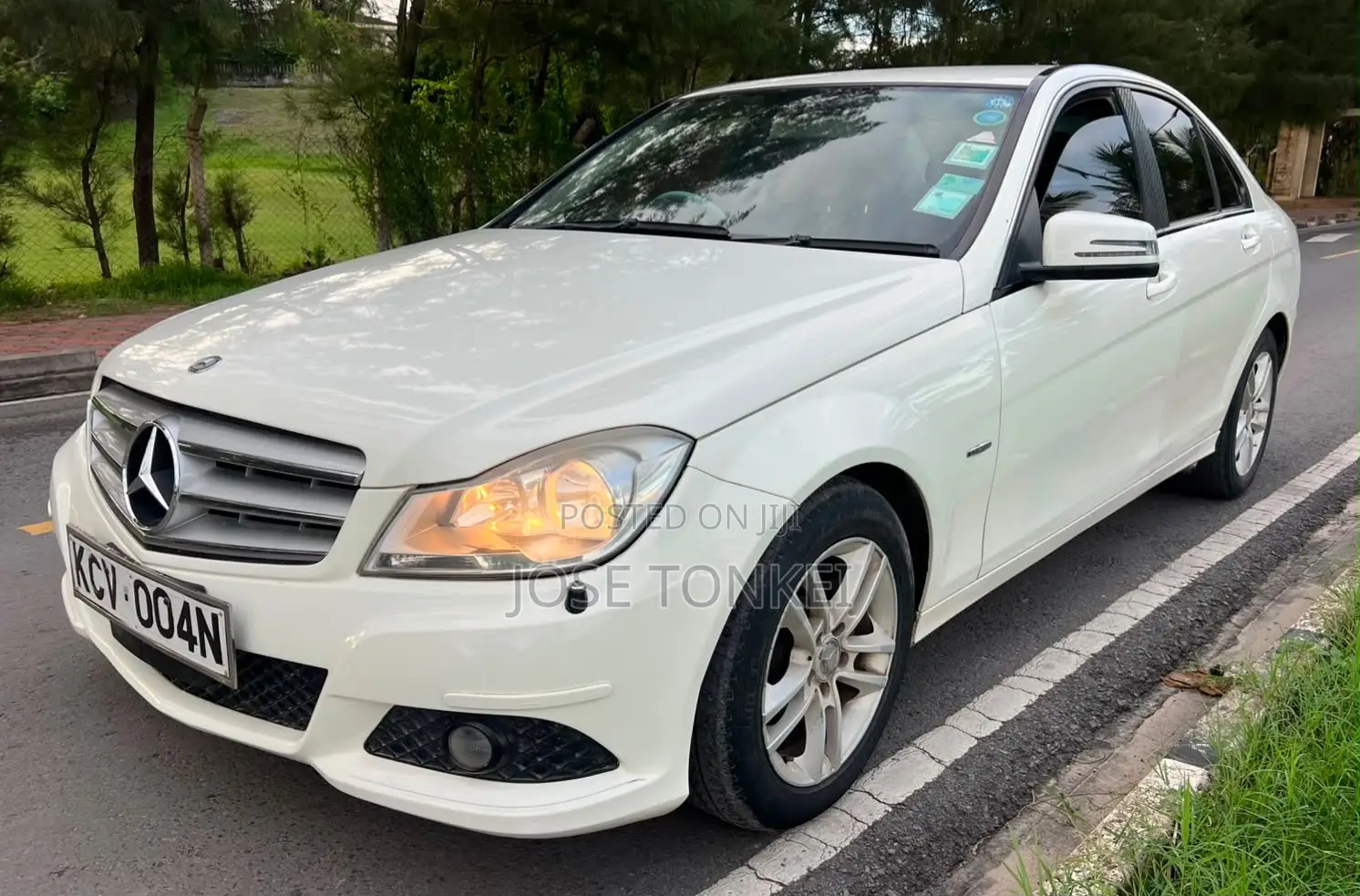 Mercedes-Benz C200 2012 White