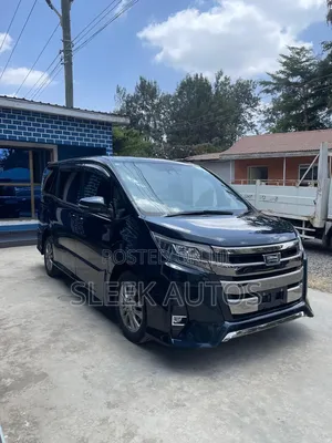 Toyota Noah 2018 Black