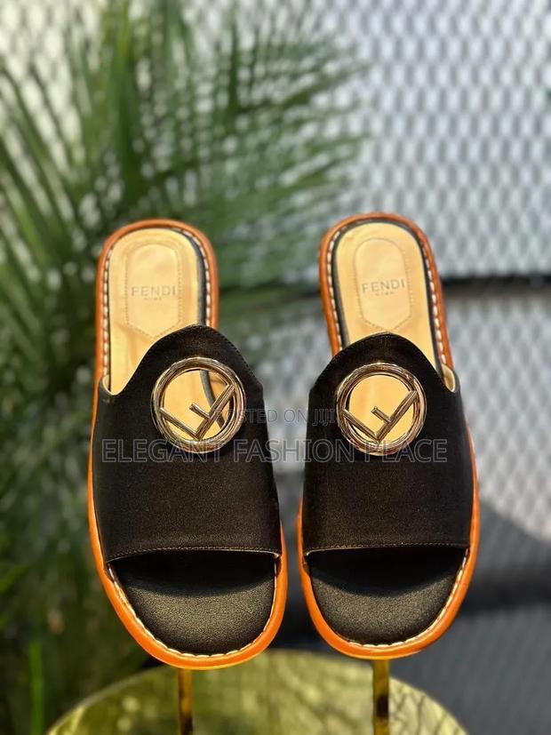 Fendi Platforms Original - thumbnail 4