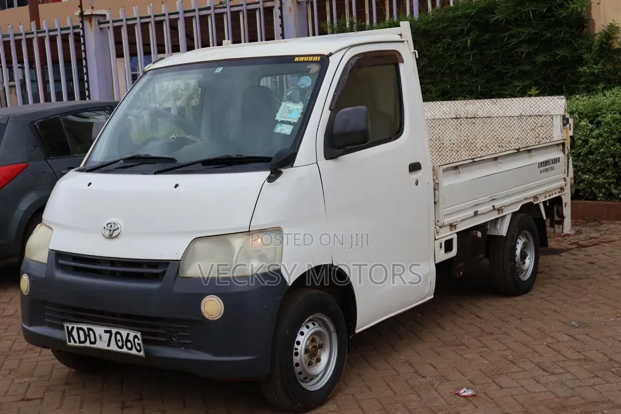 Toyota Townace 2013 White