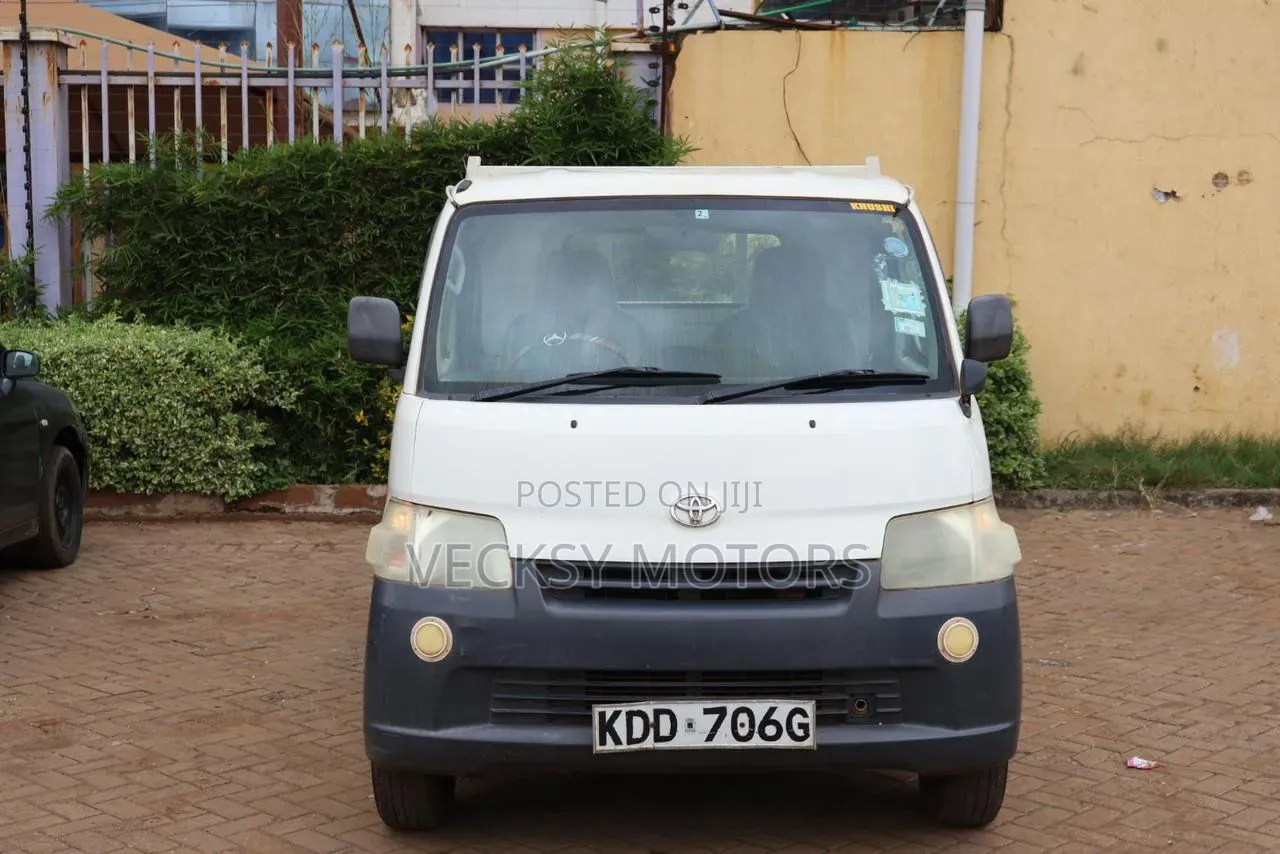 Toyota Townace 2013 White