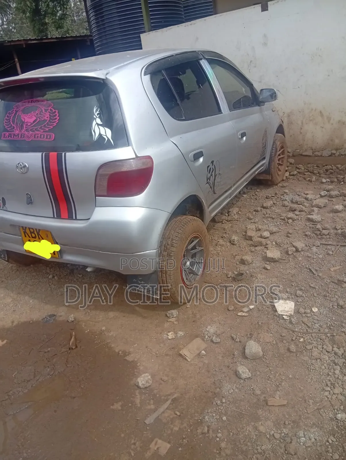 Toyota Vitz 2006 Silver