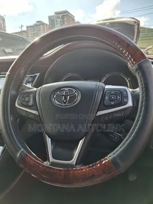 Toyota Harrier 2.0 2019 White
