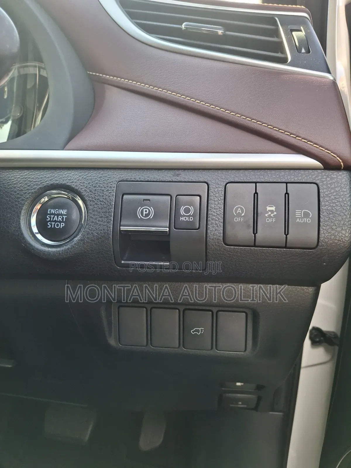Toyota Harrier 2.0 2019 White