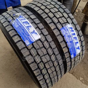 Isuzu Frr90 Stock Tyres