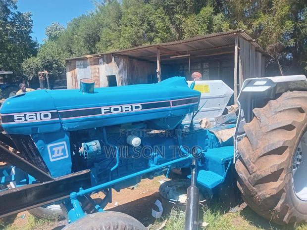 5610 2wd Ford