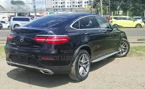 Mercedes-Benz GLC-Class 2019 Black