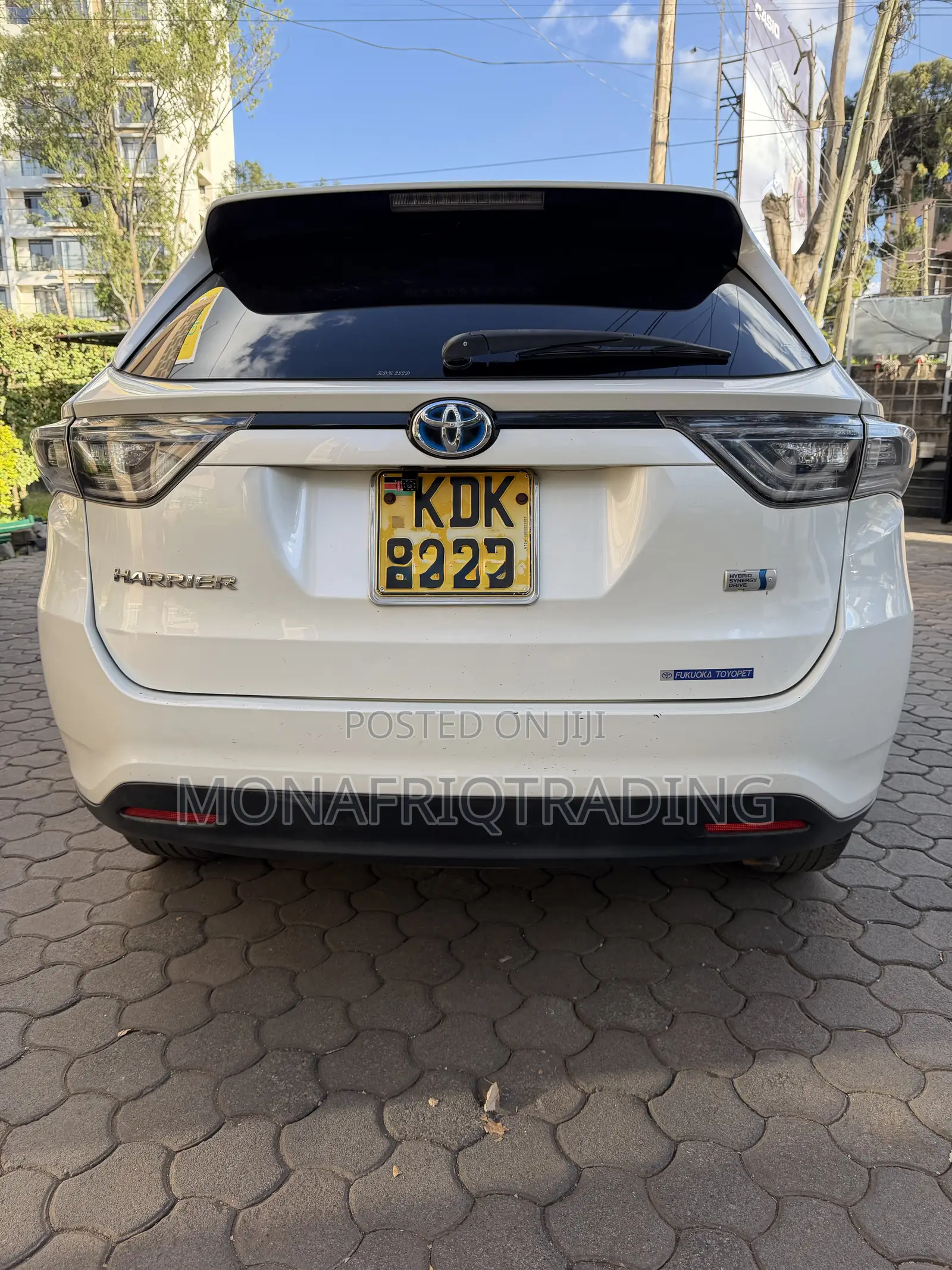 Toyota Harrier 2.5 Hybrid 4WD 2015 White