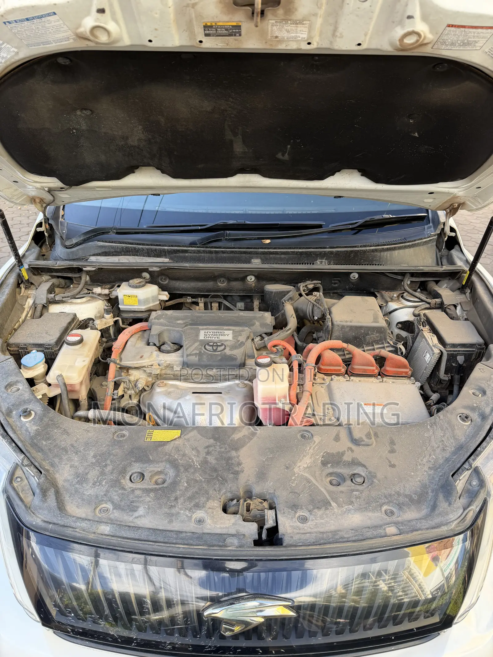 Toyota Harrier 2.5 Hybrid 4WD 2015 White