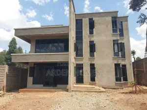 5bdrm House in Gitaru for sale