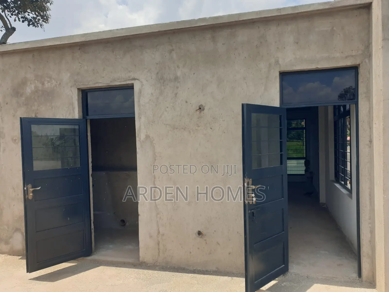 5bdrm House in Gitaru for sale