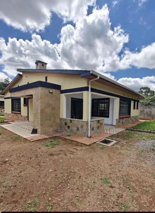 3bdrm Bungalow in Karen for rent