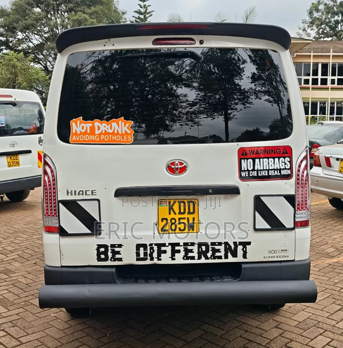 Toyota HiAce 2014