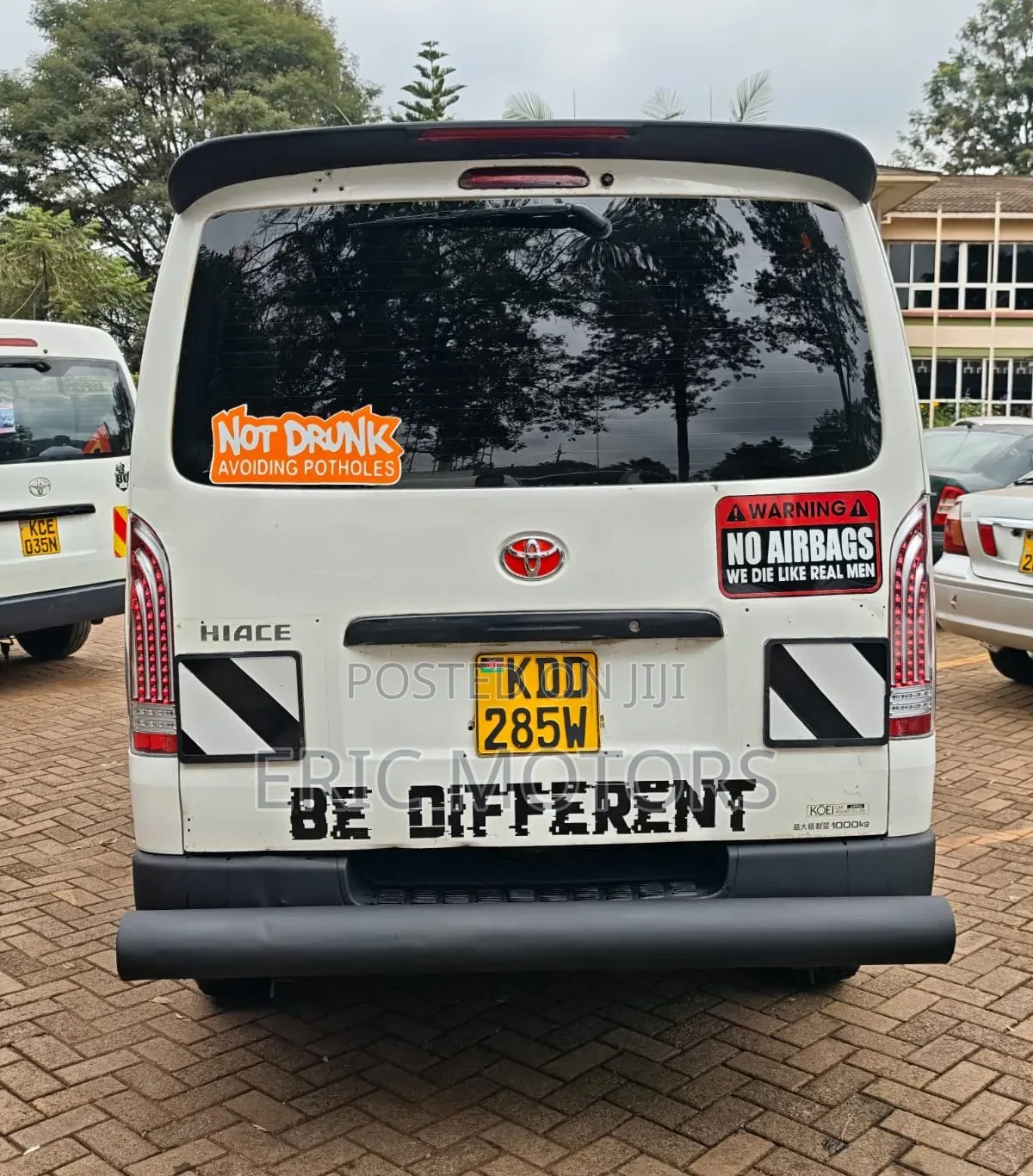 Toyota HiAce 2014