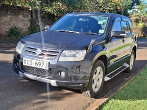 Suzuki Escudo 2011 Black