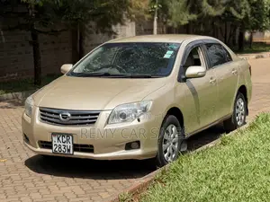 Toyota Axio 2011 Gold