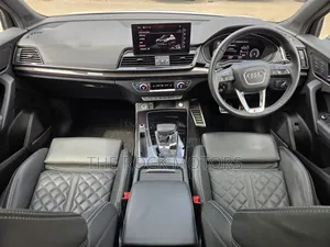 Audi Q5 45 Premium AWD quattro 2020 White