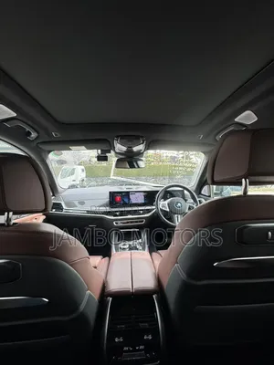 BMW X7 M60i AWD 2024