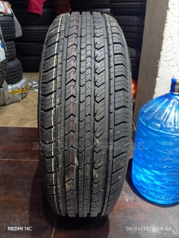 Townhall Tire | 225/65r17 Premium Crossover Touring