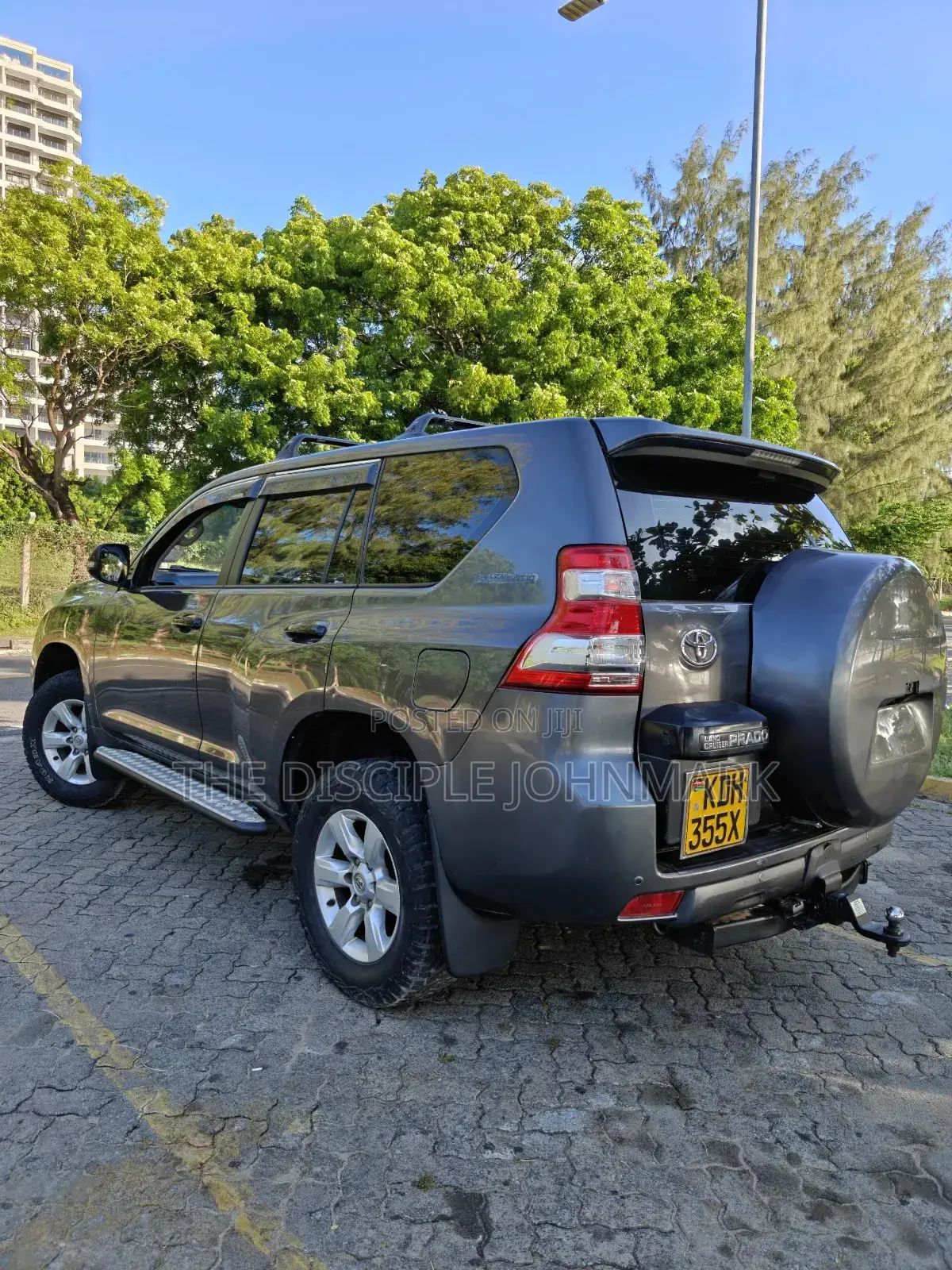 Toyota Land Cruiser Prado 2014 Gray