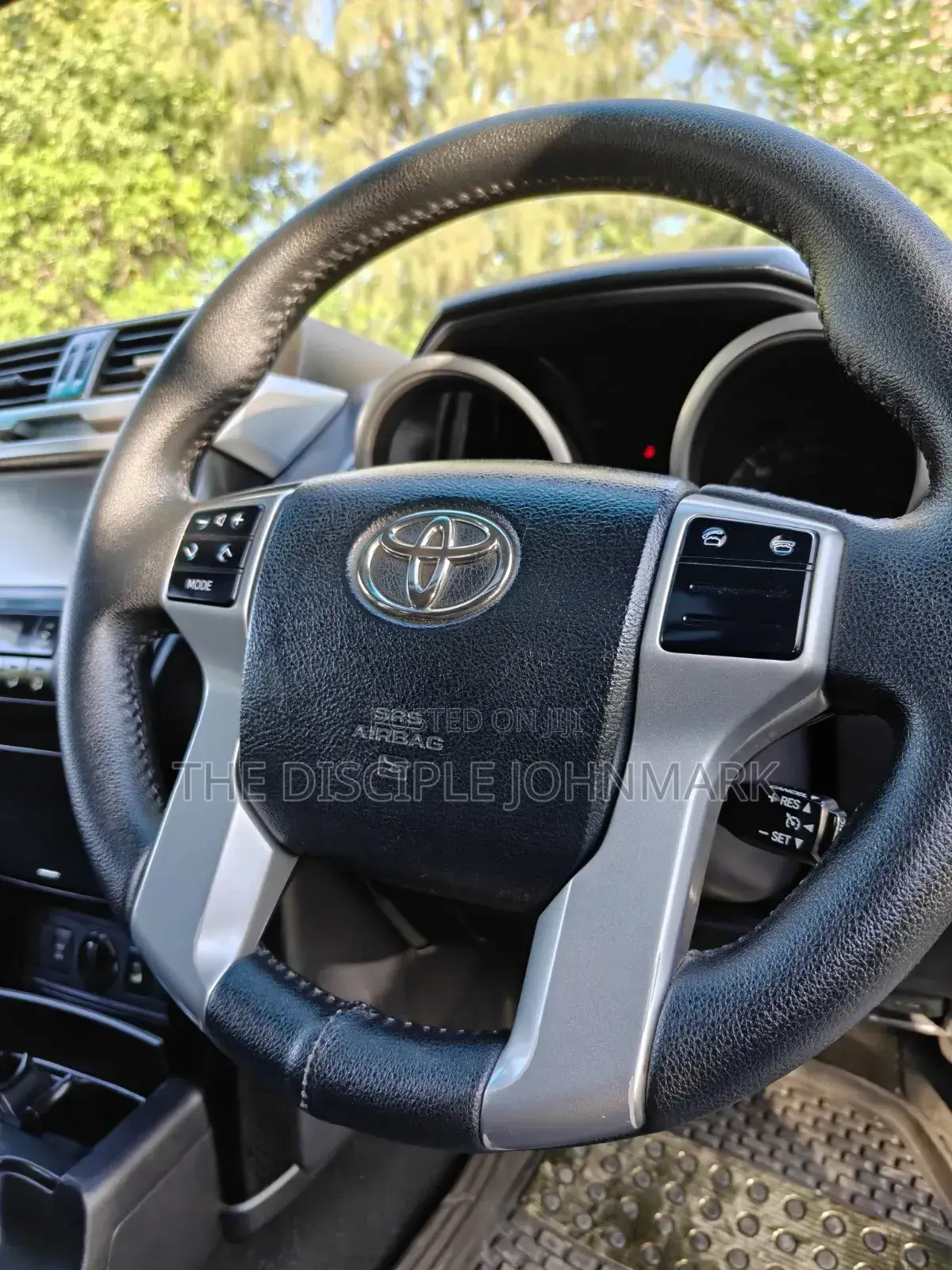 Toyota Land Cruiser Prado 2014 Gray