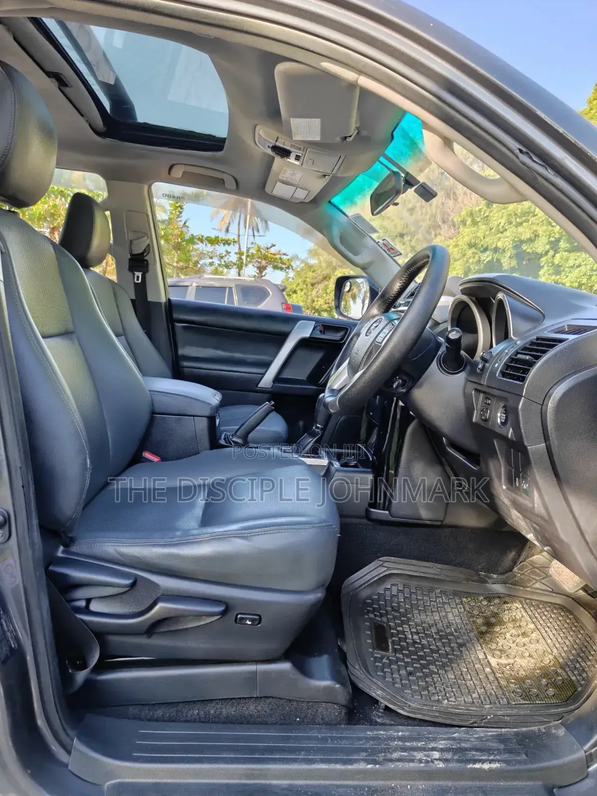 Toyota Land Cruiser Prado 2014 Gray