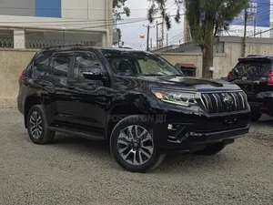 Toyota Land Cruiser Prado 2021 Black