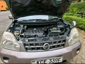 Nissan X-Trail 2009 Silver