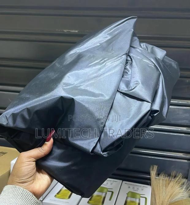 High Quality Waterproof Mackintosh 3.5×6 - main view