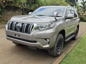 Toyota Land Cruiser Prado 2019 Gold