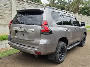Toyota Land Cruiser Prado 2019 Gold