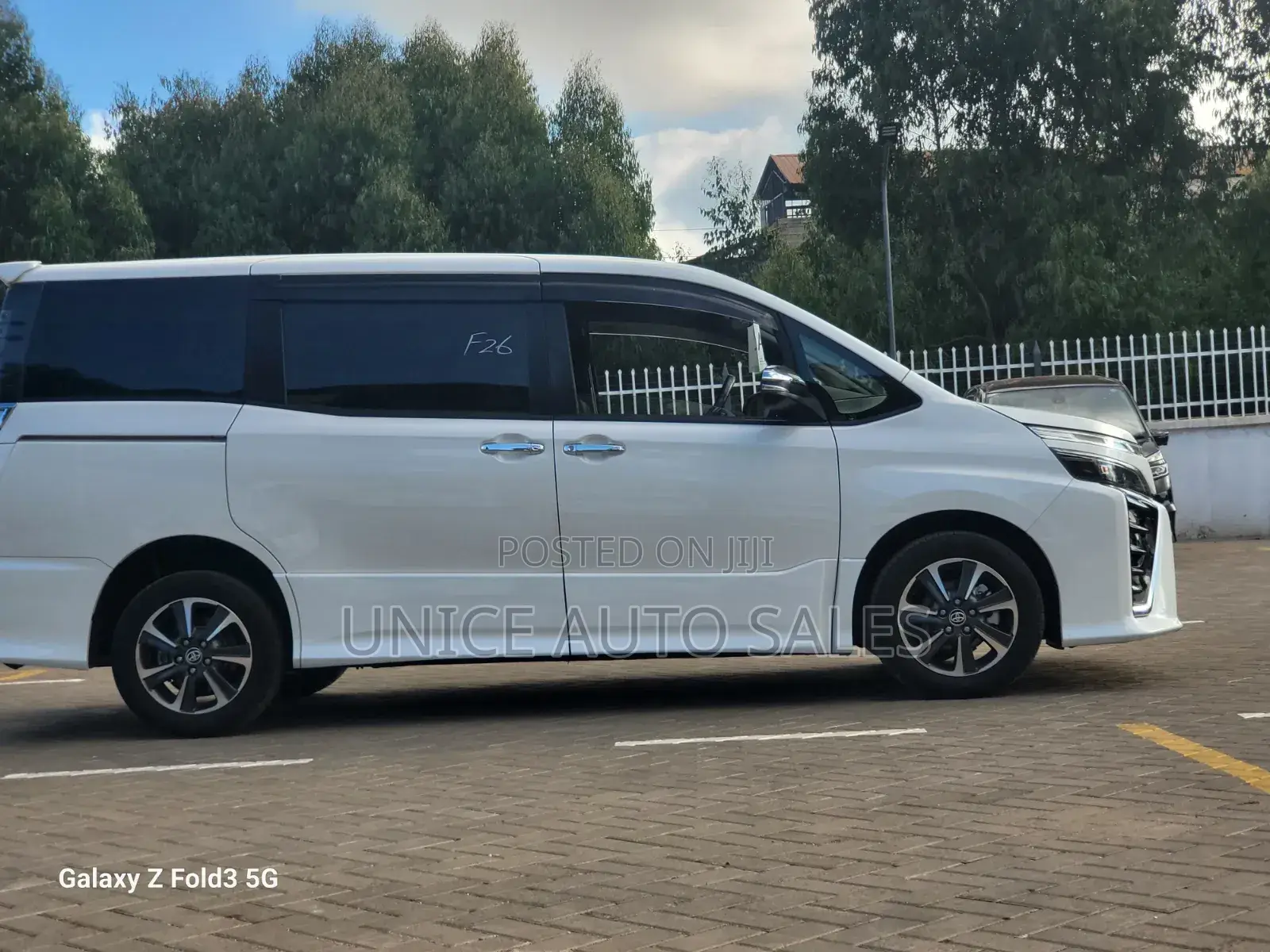 Toyota Voxy 2019 White