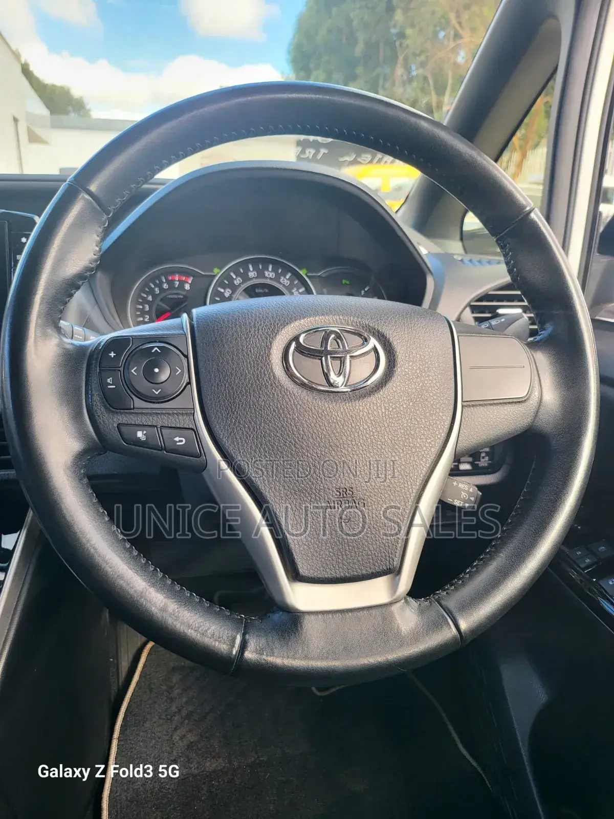 Toyota Voxy 2019 White