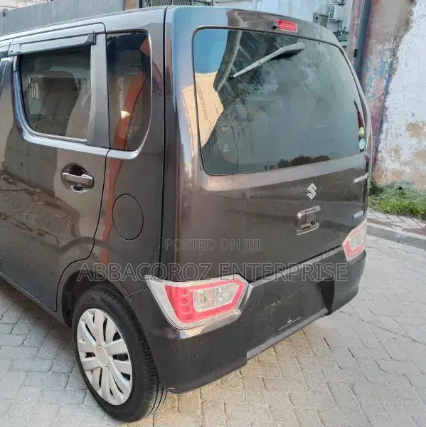 Suzuki Wagon R 2018 Brown