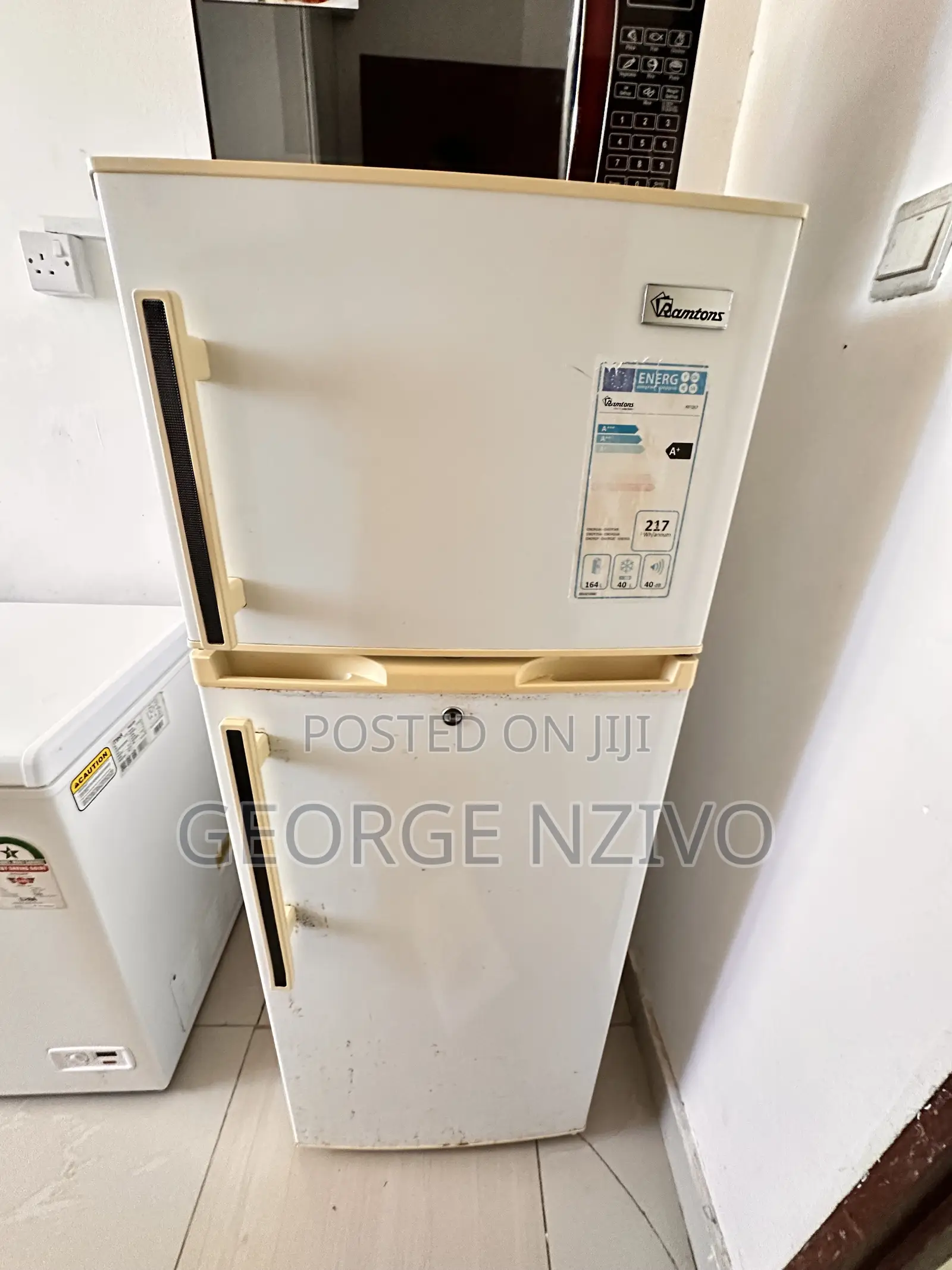 Refrigerator