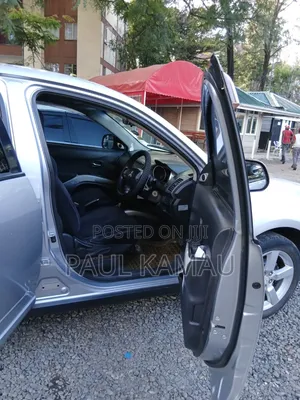 Mitsubishi Outlander 2012 Silver