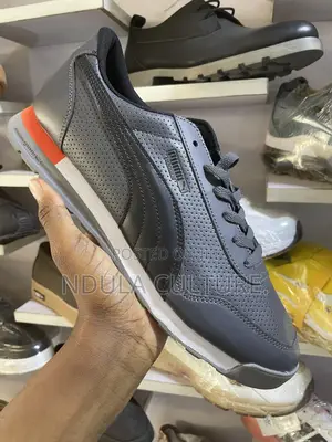 Puma Jogger