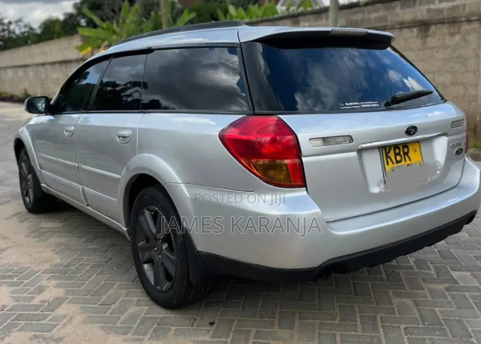 Subaru Outback 2006 Silver