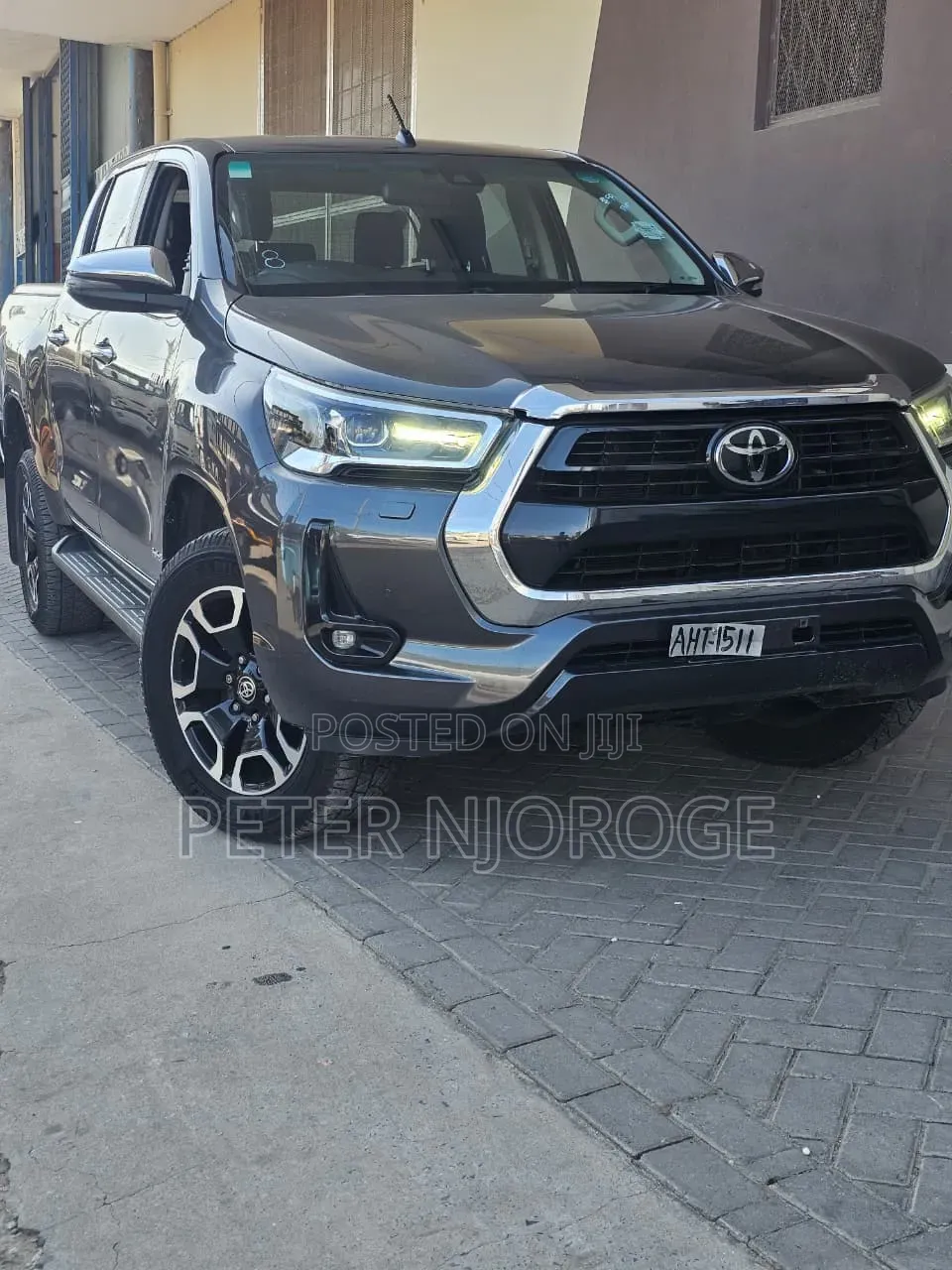 Toyota Hilux 2021 Black