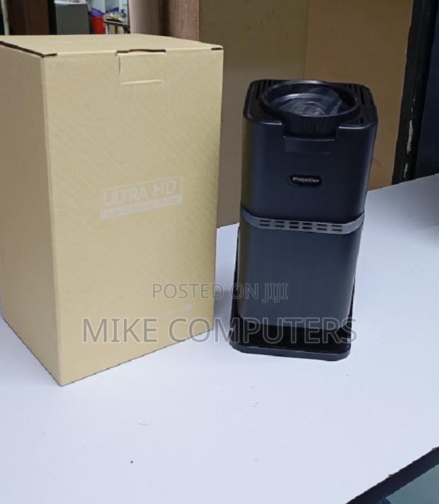 2gb Ram / 16gb Storage Hy320 Mini Projector - thumbnail 2