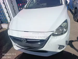 Mazda Demio 2018 White