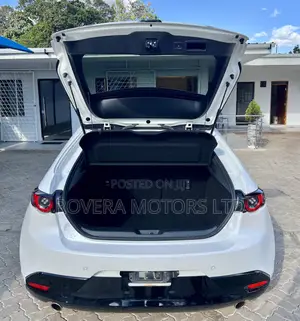Mazda 3 2019 White